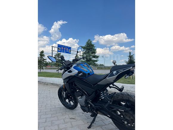3500 km tertemiz 250 nk  2 kask 2 intercom hediye