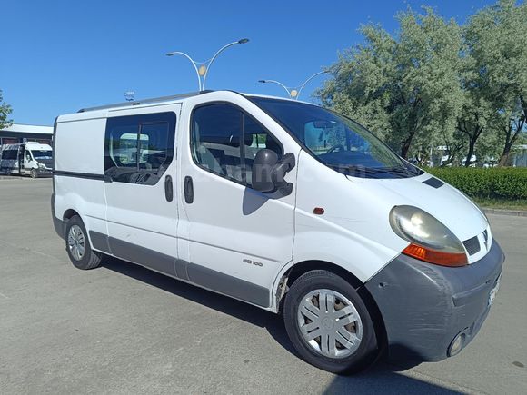 Sahibinden Renault Trafic Multix 1.9 dCi 2006 Model