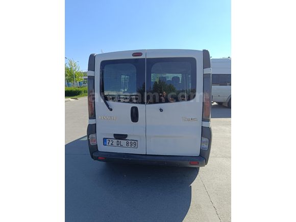 Sahibinden Renault Trafic Multix 1.9 dCi 2006 Model