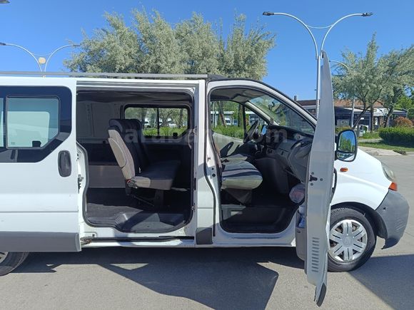 Sahibinden Renault Trafic Multix 1.9 dCi 2006 Model