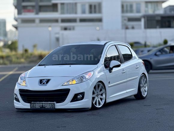 Sahibinden Peugeot 207 1.4 HDi Envy 2011 Model 
