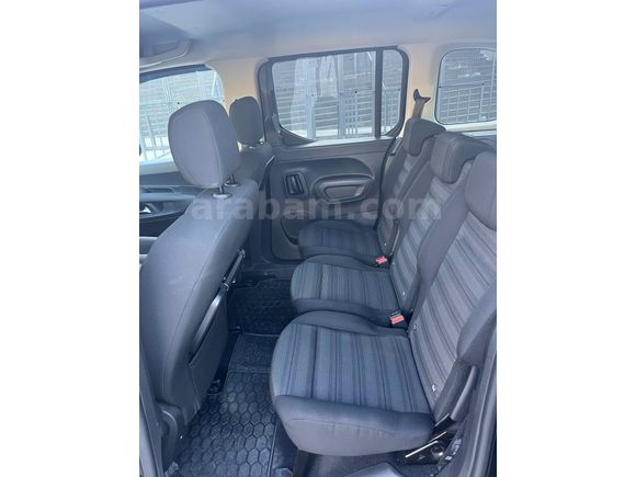Sahibinden Opel Combo 1.5 CDTI Edition 2023 Model 