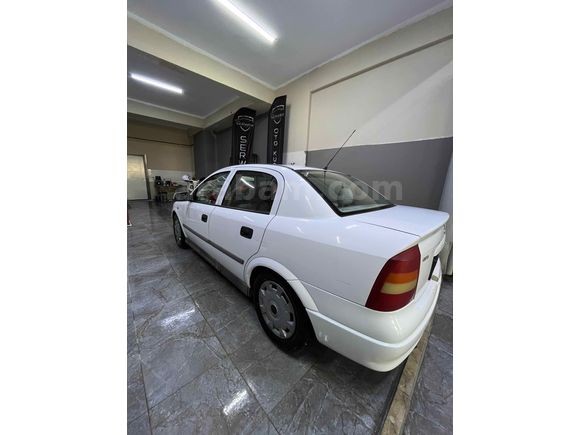 Sahibinden Opel Astra 1.4 GL 2001 Model  248.000 km Beyaz