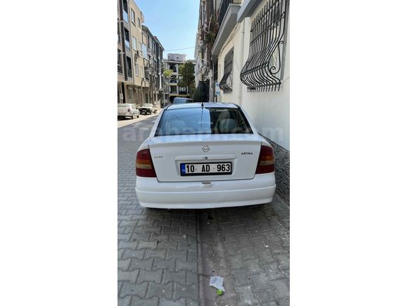 Sahibinden Opel Astra 1.4 GL 2001 Model  248.000 km Beyaz