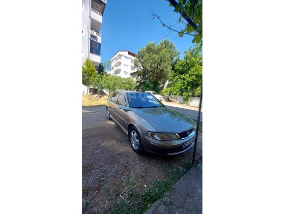 Sahibinden Opel Vectra 2.0 CD 2000 Model