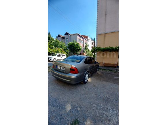 Sahibinden Opel Vectra 2.0 CD 2000 Model
