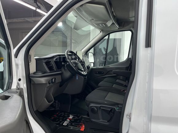 otomobil Ford Transit 350 E
