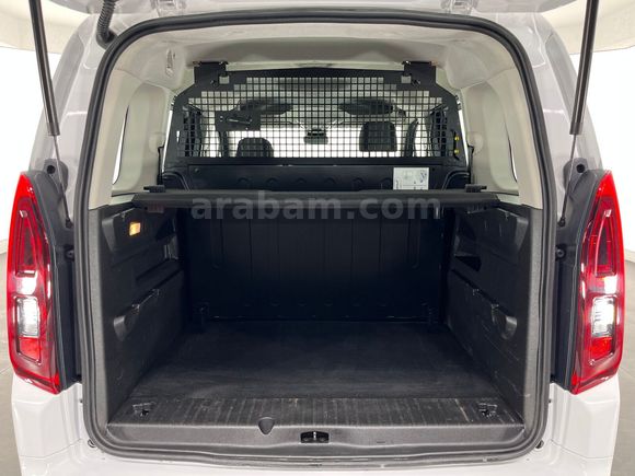 otomobil Opel Combo 1.5 D Essential