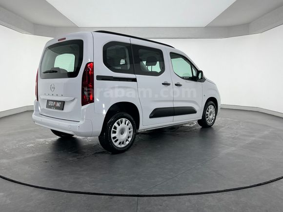 otomobil Opel Combo 1.5 D Essential