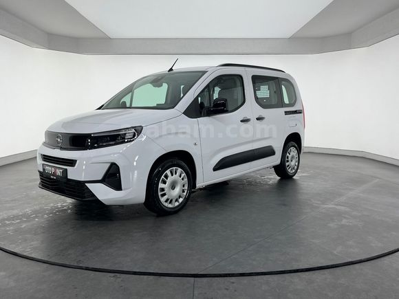 otomobil Opel Combo 1.5 D Essential