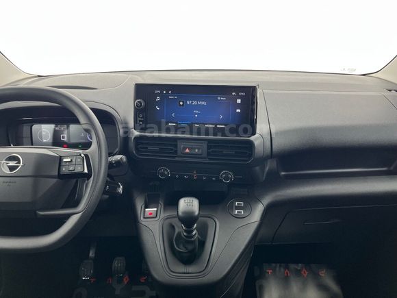 otomobil Opel Combo 1.5 D Essential