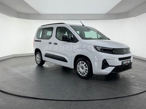 otomobil Opel Combo 1.5 D Essential
