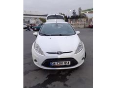 Sahibinden Ford Fiesta 1.4 Titanium 2011 Model İstanbul 173.000 km Beyaz