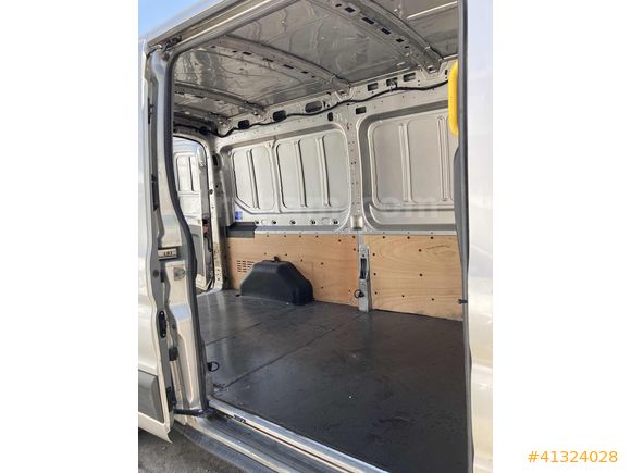 RAKICIOĞLU OTOMOTİV'DEN 2016 MODEL FORD TRANSIT 350L VAN