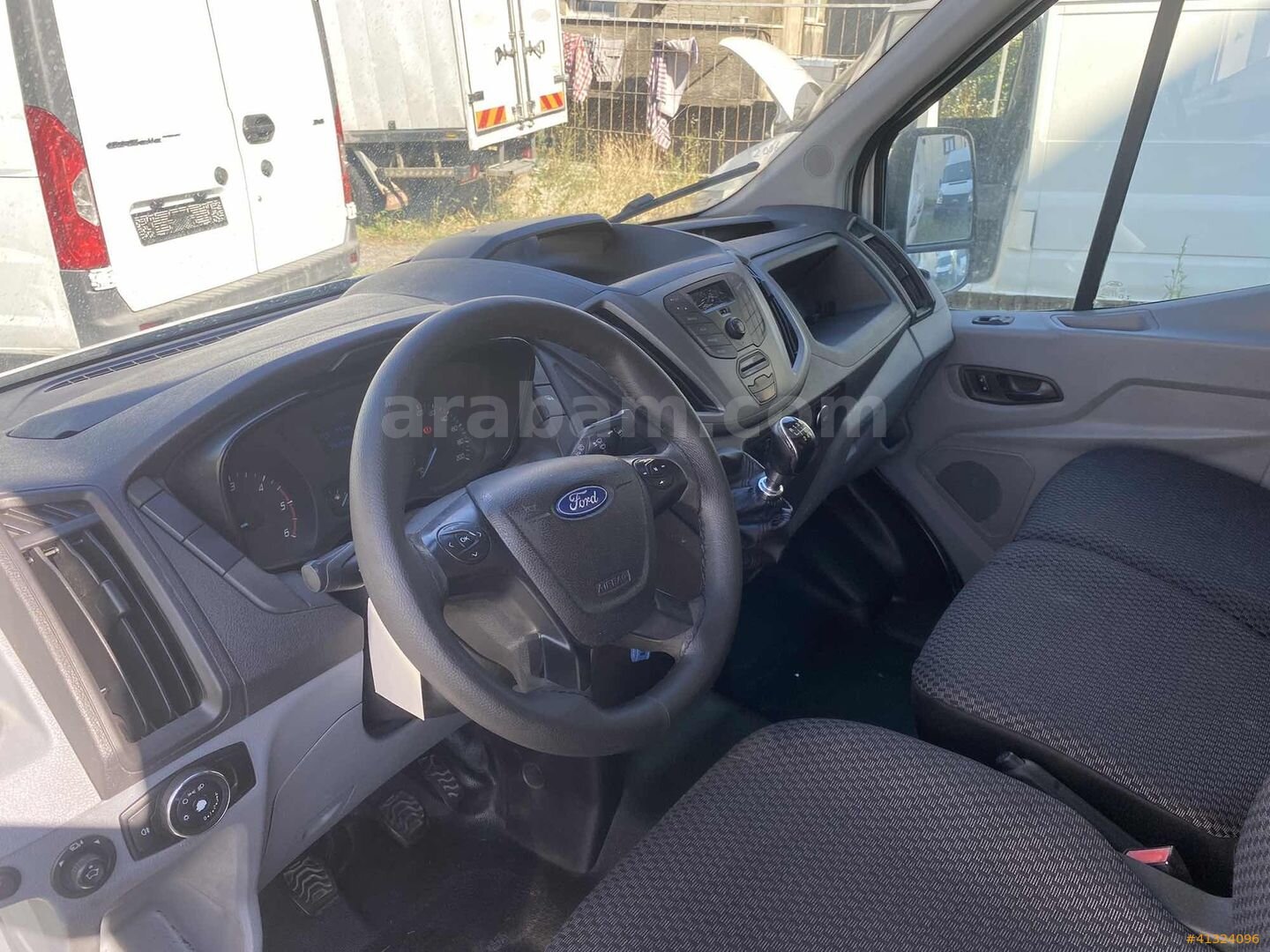 RAKICIOĞLU OTOMOTİV'DEN 2015 MODEL FORD TRANSIT 350E VAN 4