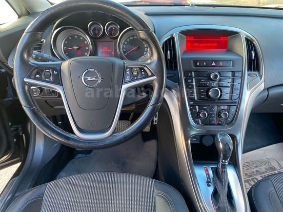 Galeriden Opel Astra 1.6 Cosmo 2011 Model Ankara