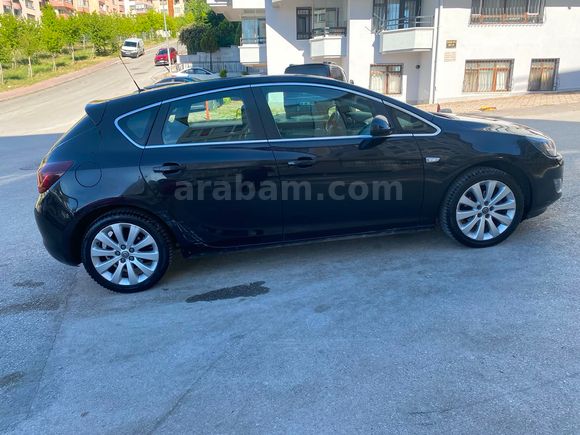 Galeriden Opel Astra 1.6 Cosmo 2011 Model Ankara