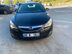 Galeriden Opel Astra 1.6 Cosmo 2011 Model Ankara
