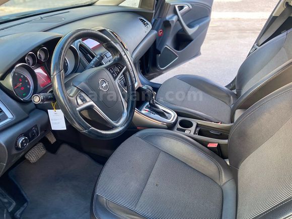Galeriden Opel Astra 1.6 Cosmo 2011 Model Ankara