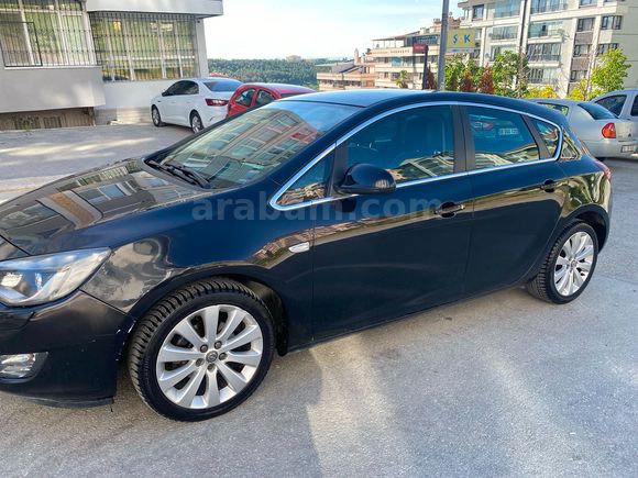 Galeriden Opel Astra 1.6 Cosmo 2011 Model Ankara