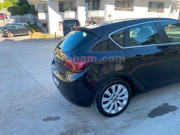 Galeriden Opel Astra 1.6 Cosmo 2011 Model Ankara