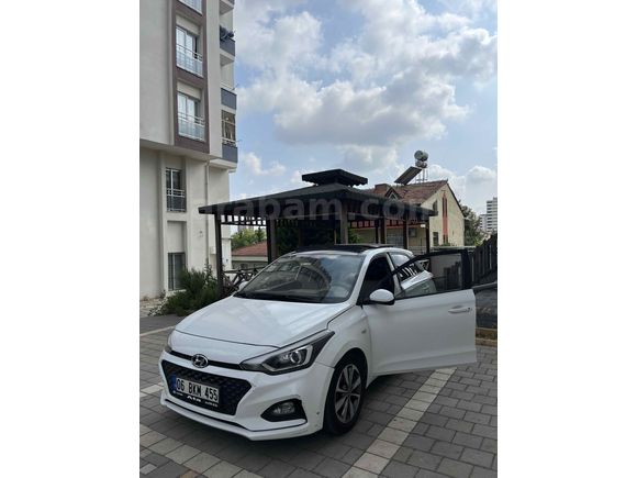 Sahibinden Hatasız Hyundai i20 1.2 MPI Elite 2018 Model 