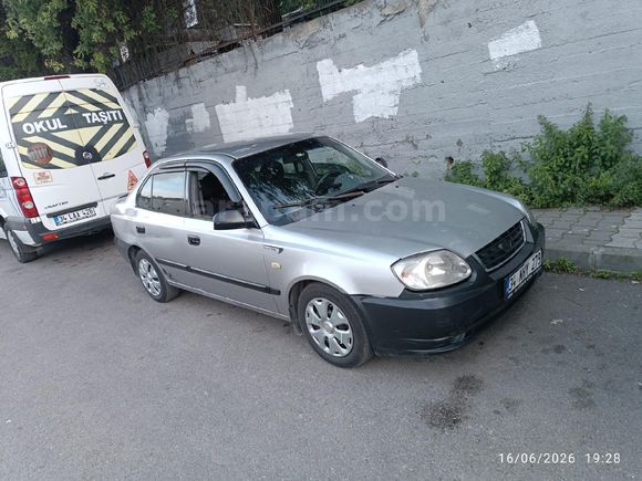 Sahibinden Hyundai Accent 1.6 Admire 2005 Model  788.000 km Gri