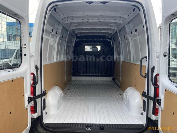 RAKICIOĞLU OTOMOTİV'DEN 2022 RENAULT MASTER 13 M3 VAN KAMYONET