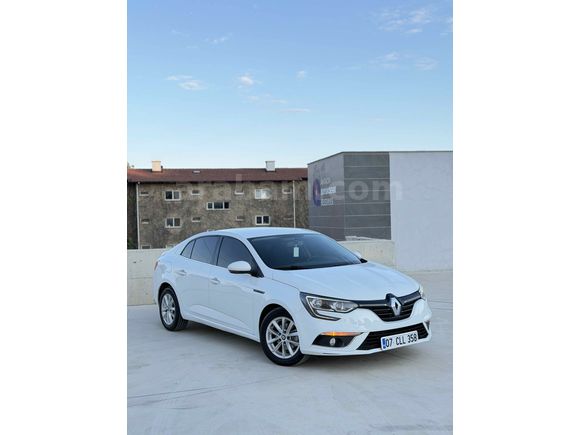 Galeriden Renault Megane 1.5 dCi Touch 2017 Model Antalya