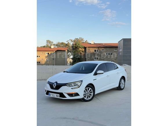 Galeriden Renault Megane 1.5 dCi Touch 2017 Model Antalya