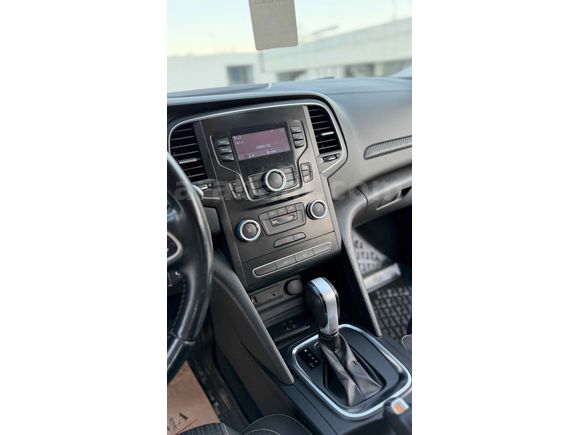 Galeriden Renault Megane 1.5 dCi Touch 2017 Model Antalya