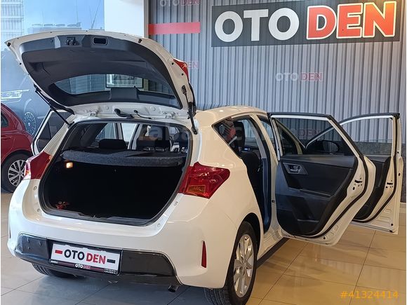 2013 TOYOTA AURİS 1.4D-4D ACTİVE SKYPACK CM TVN HATASIZ AYARINDA