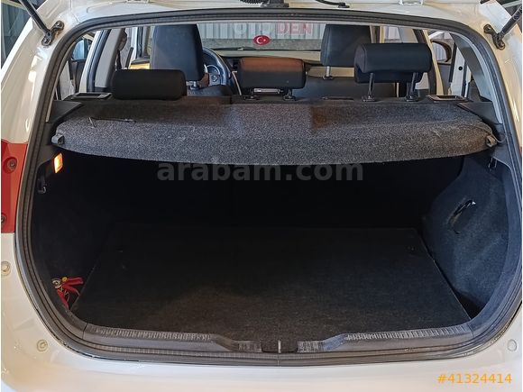 2013 TOYOTA AURİS 1.4D-4D ACTİVE SKYPACK CM TVN HATASIZ AYARINDA