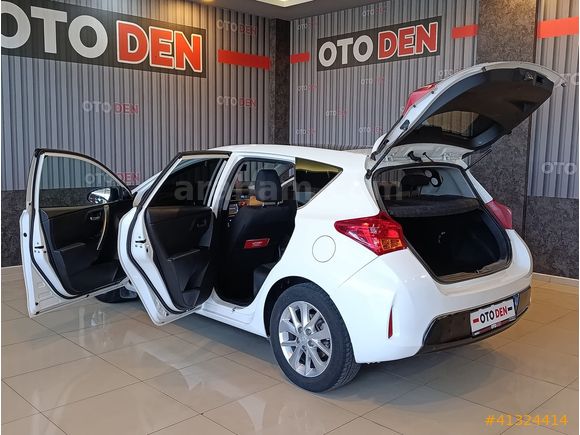 2013 TOYOTA AURİS 1.4D-4D ACTİVE SKYPACK CM TVN HATASIZ AYARINDA