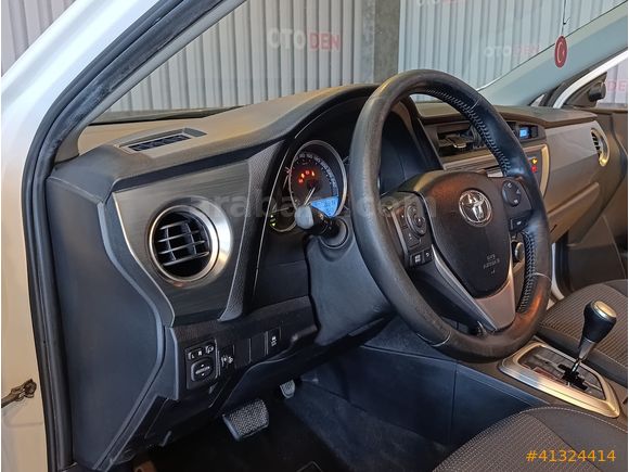 2013 TOYOTA AURİS 1.4D-4D ACTİVE SKYPACK CM TVN HATASIZ AYARINDA