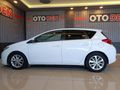 2013 TOYOTA AURİS 1.4D-4D ACTİVE SKYPACK CM TVN HATASIZ AYARINDA