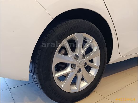 2013 TOYOTA AURİS 1.4D-4D ACTİVE SKYPACK CM TVN HATASIZ AYARINDA