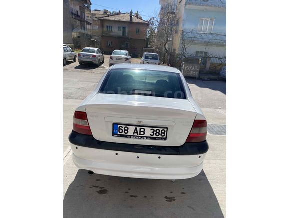 Sahibinden Opel Vectra motor mükemmel 