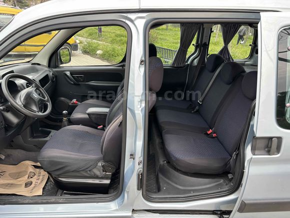 Sahibinden partner 2006 model 154.000KM’de klimalı  