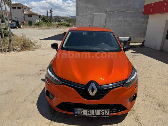 Sahibinden Renault Clio 1.0 TCe Touch 2023 Model 
