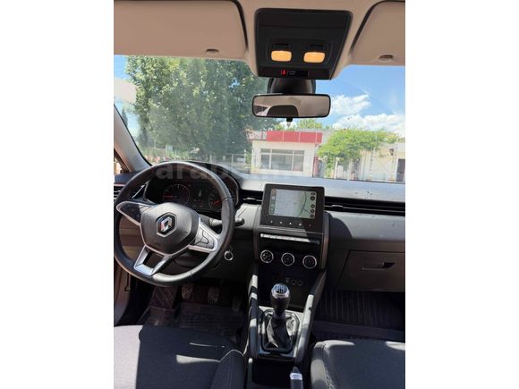 Sahibinden Renault Clio 1.0 TCe Touch 2023 Model 