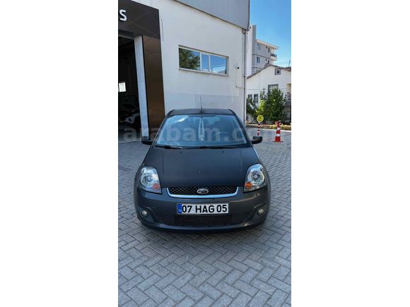 Sahibinden Ford Fiesta 1.4 Comfort 2005 Model 