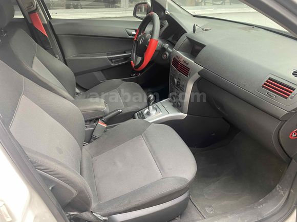 Yeni Muayeneli Opel Astra
