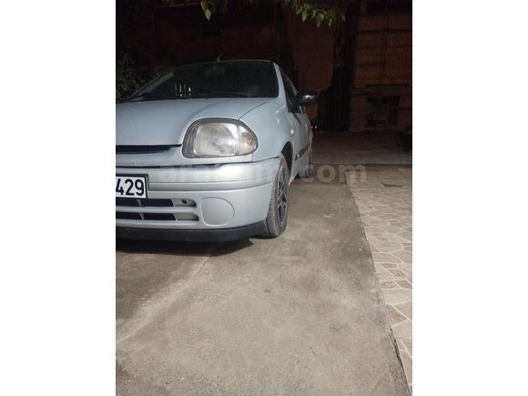 Sahibinden Renault Clio 1.6 RXT 2000 Model