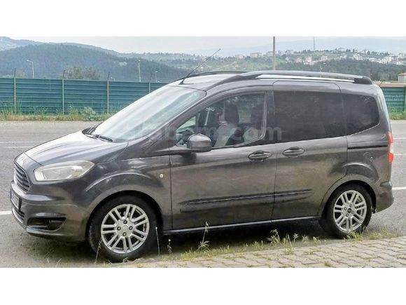 Sahibinden Ford Tourneo Courier 1.6 TDCi Titanium Plus 2015 Model  163.000 km Gri (titanyum)