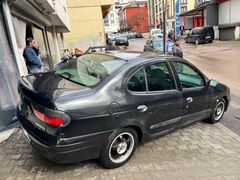 Sahibinden Renault Megane 2.0 RXE 1999 Model 