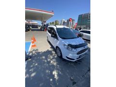 Sahibinden Ford Tourneo Courier 1.6 TDCi Titanium 2015 Model 