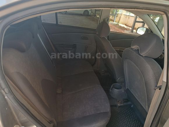Sahibinden Kia Rio 1.5 CRDi EX Advance 2010 Model