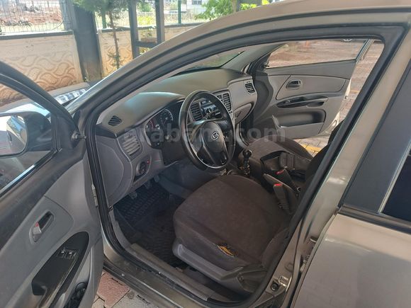 Sahibinden Kia Rio 1.5 CRDi EX Advance 2010 Model