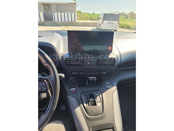 Sahibinden Opel Combo 1.5 CDTI Ultimate 2024 Model 